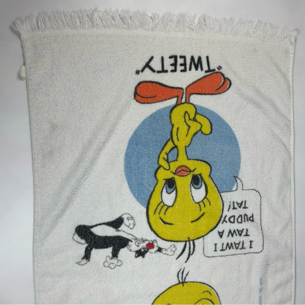 Vintage Tweety Bird Towel Child Size FLAWS Warner Bros. Sylvester Cat‎ Retro